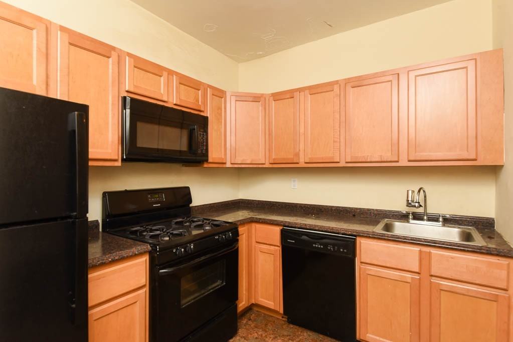 4423 N Wolcott Ave #1A - Photo 3 of 21