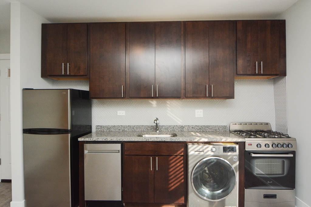 BELDEN + CLARK #B302 - Photo 2 of 15