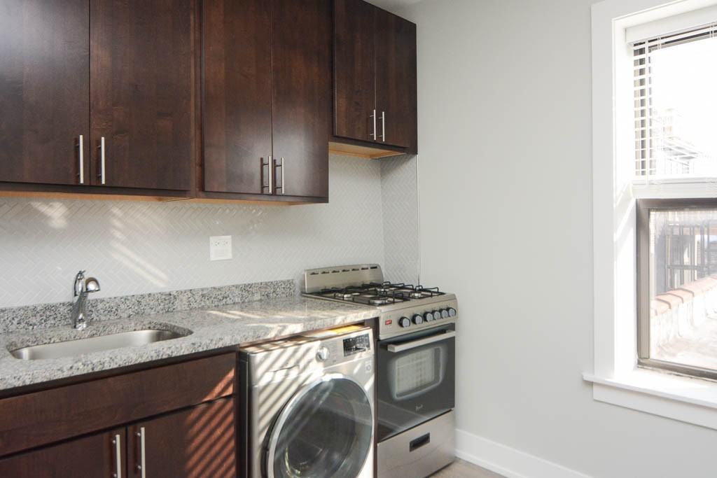 BELDEN + CLARK #B302 - Photo 3 of 15