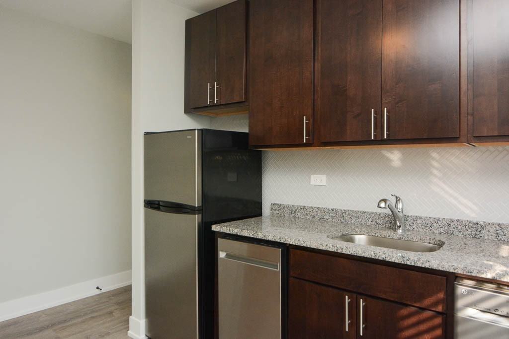 BELDEN + CLARK #B302 - Photo 4 of 15