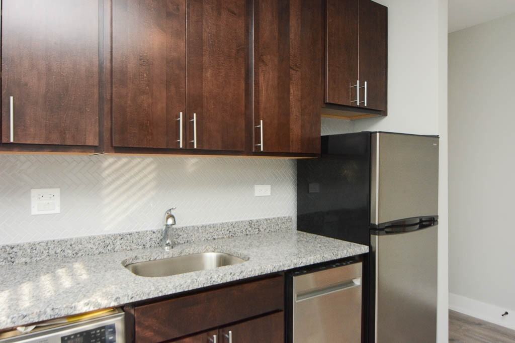 BELDEN + CLARK #B305 - Photo 4 of 16