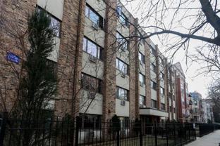 625 W Wrightwood Ave #310 - Photo 1 of 1