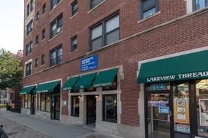 featured image of 739 W Belmont Ave #307
