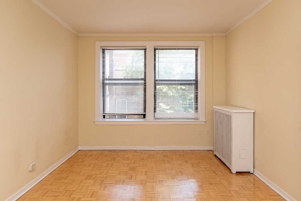 739 W Belmont Ave #307 - Photo 6 of 15