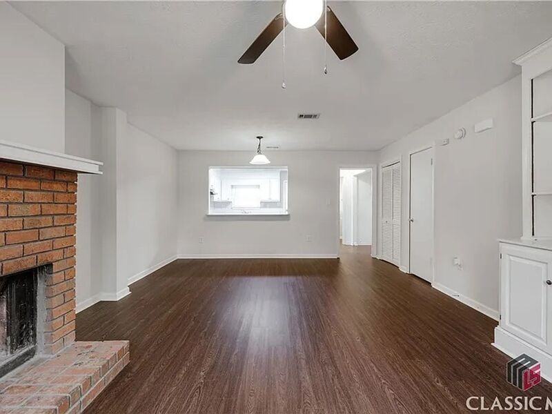 207 Highland Park Dr - Photo 5 of 24