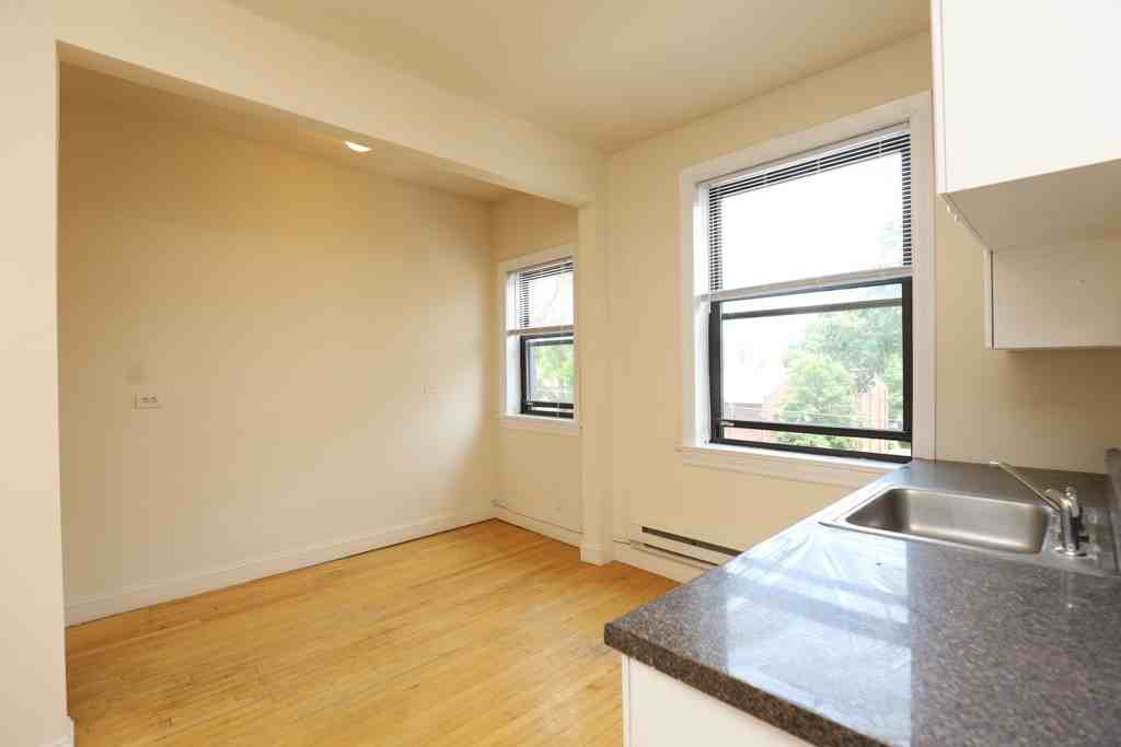 OAK + DEMPSTER #3F - Photo 7 of 21