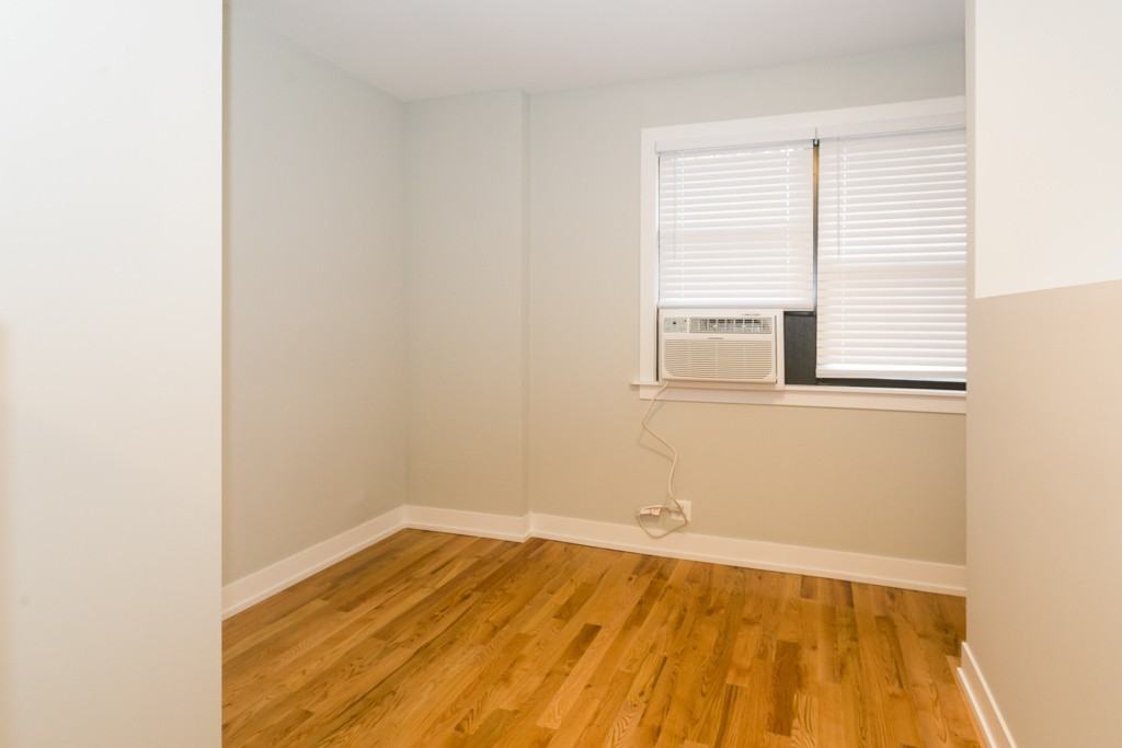 900 W George St #G - Photo 6 of 17