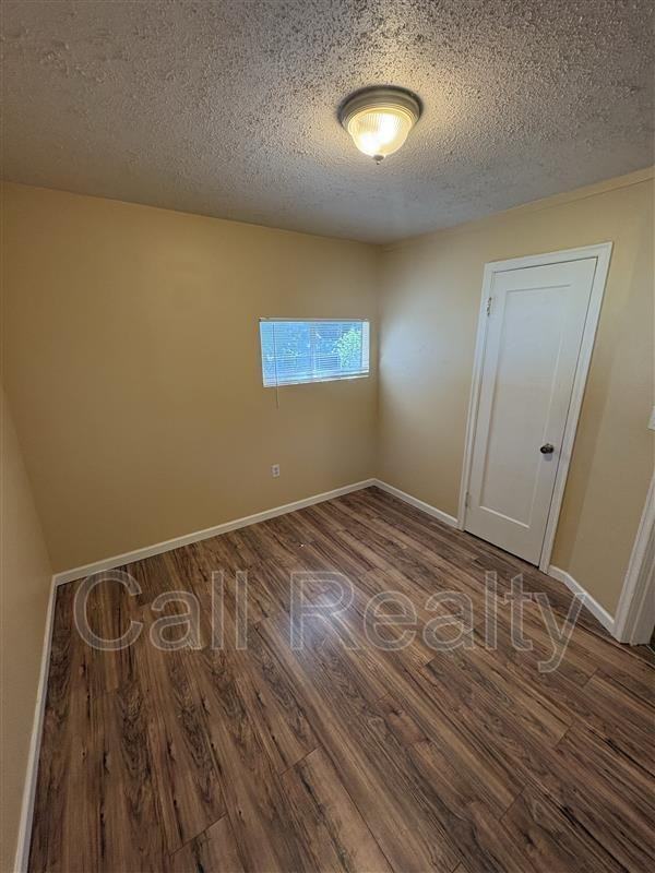 1210 N Locust Rd - Photo 7 of 16