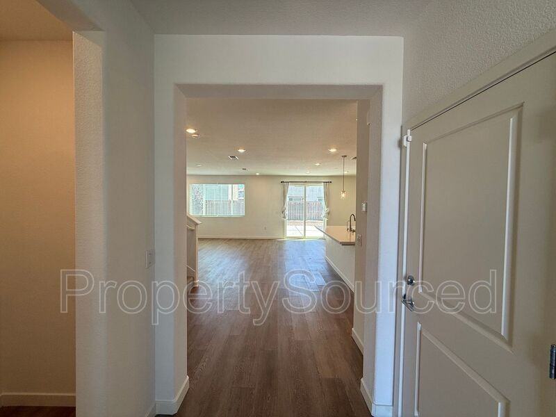 754 Shearwater Rd - Photo 5 of 50
