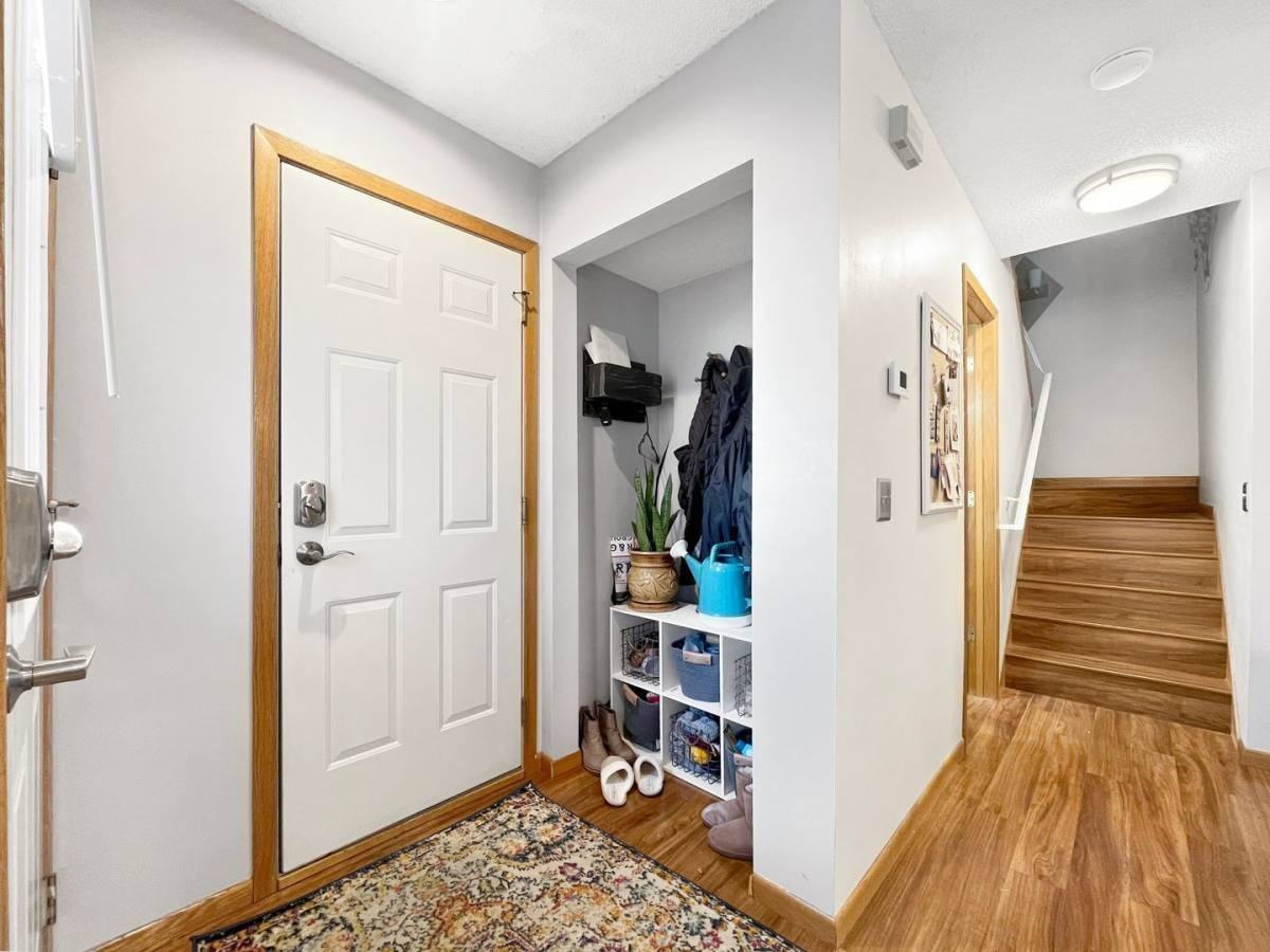 2040 Shenandoah Ct #G - Photo 2 of 10
