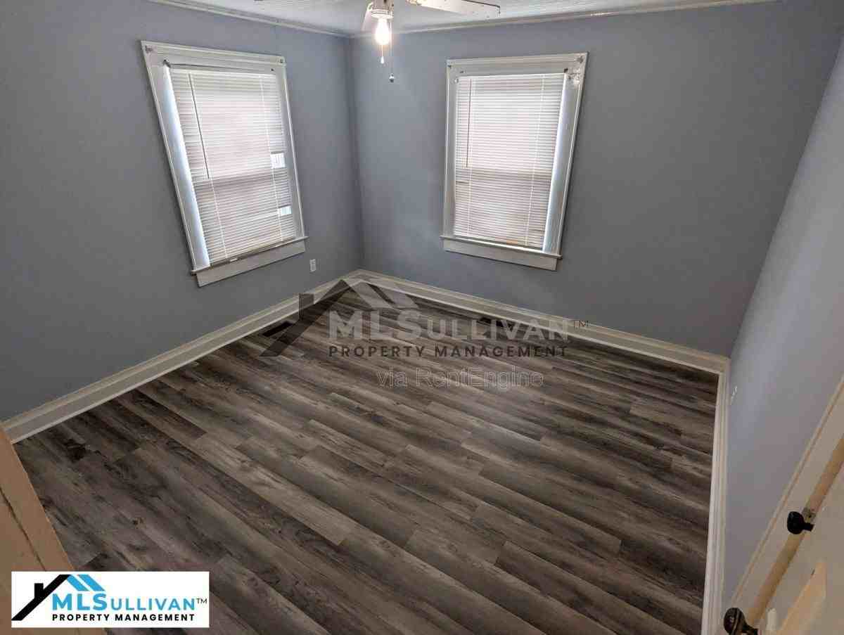 641 Cornelius St - Photo 3 of 9