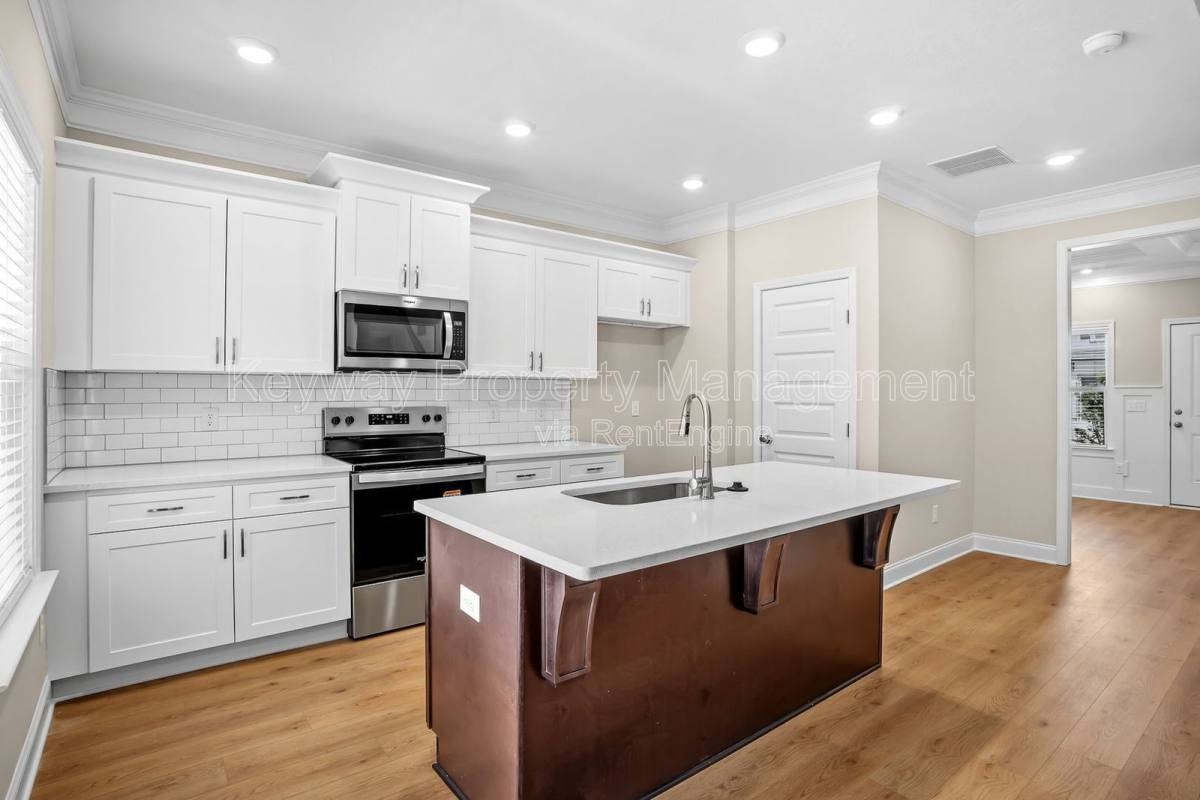 3109 Venetian Dr - Photo 7 of 10