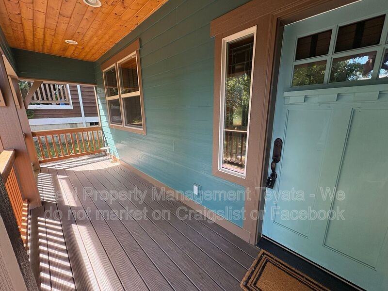 4209 Springland Ln - Photo 2 of 30
