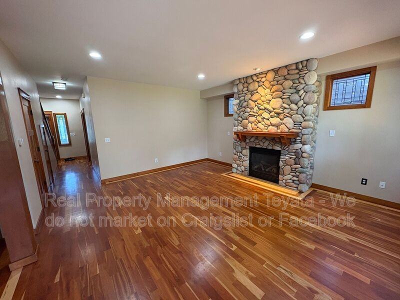 4209 Springland Ln - Photo 7 of 30