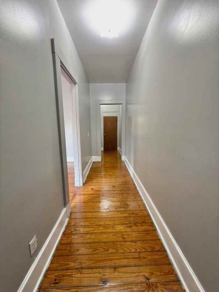 2271 Vine St - Photo 2 of 10