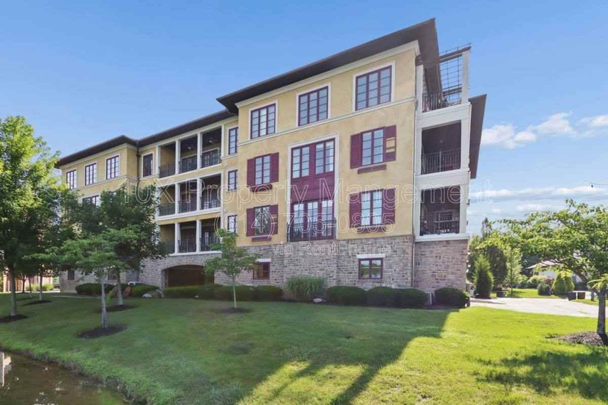 9045 Terrazza South Ct - Photo 3 of 10