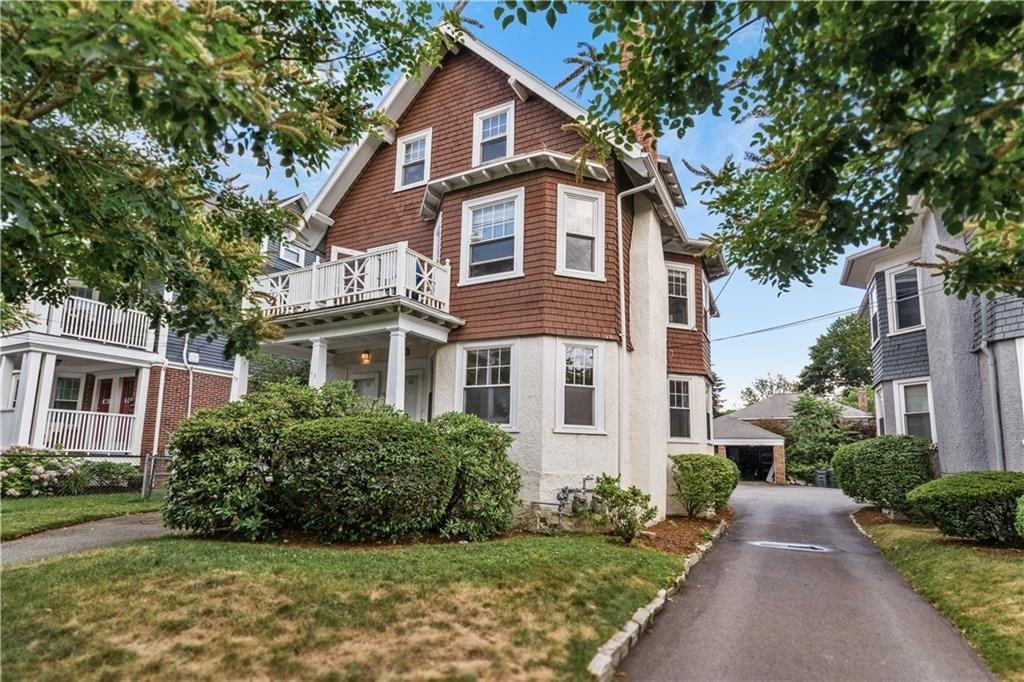 155 Irving Ave
