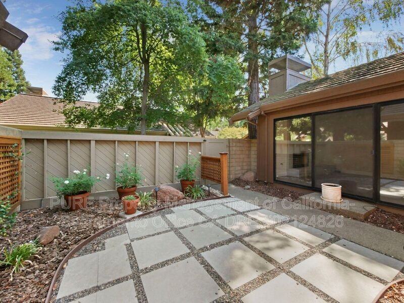 1964 Discovery Village Ln - Photo 4 of 41