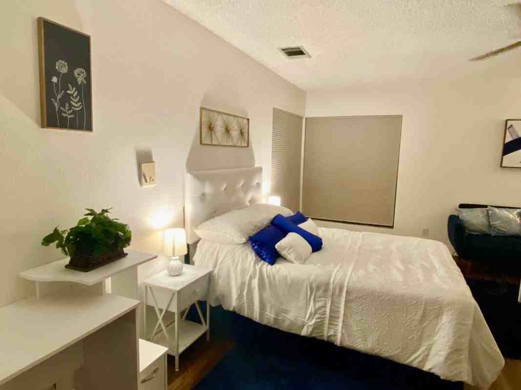 3112 W Avenue N ##B - Photo 4 of 14