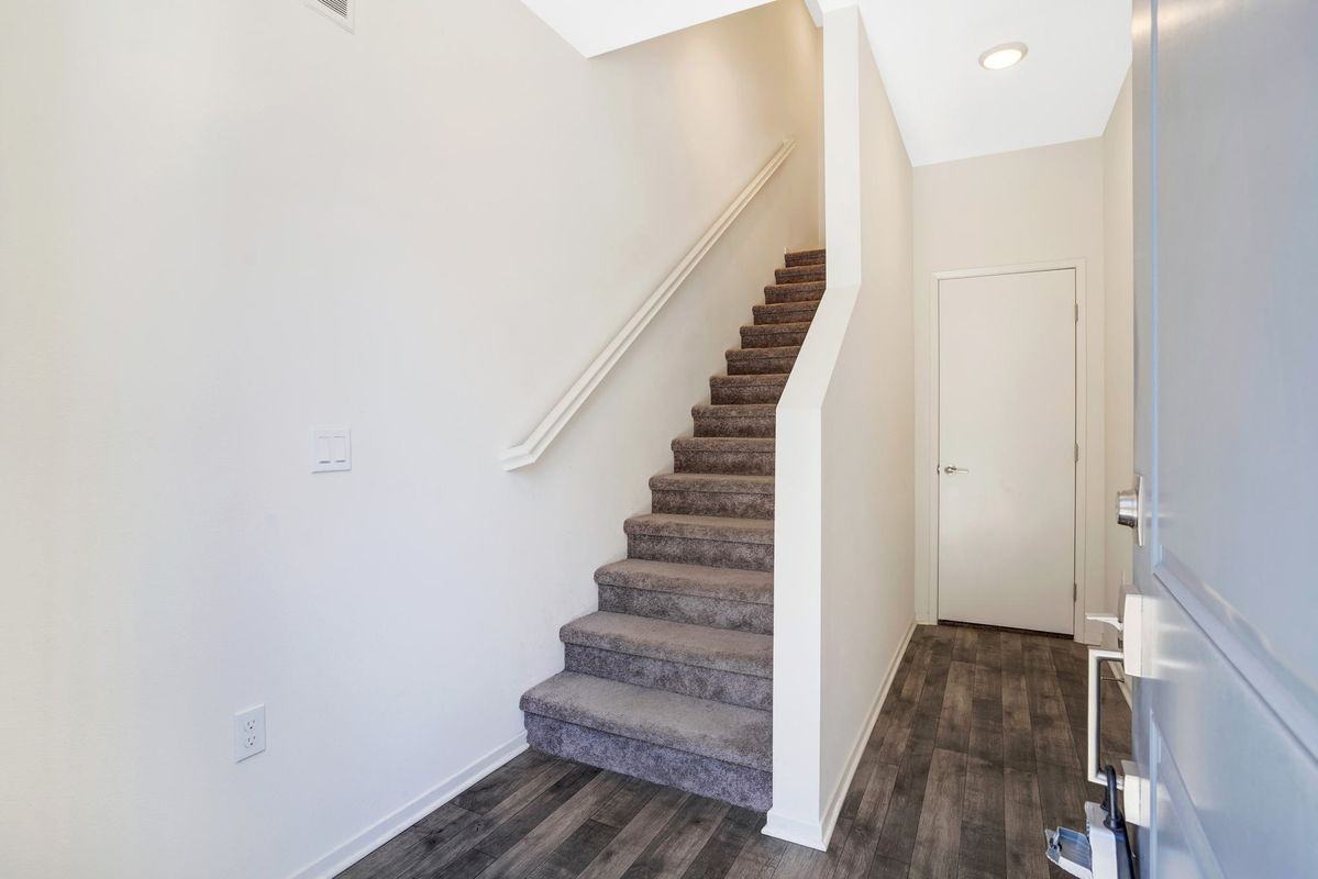 5406 Beach Bluff Ln ##212 - Photo 2 of 23