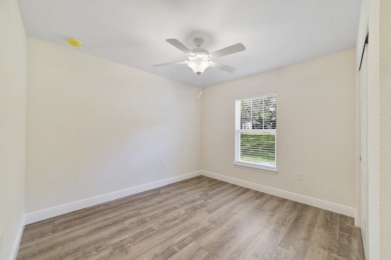 1640 W Saint Elizabeth Pl - Photo 7 of 14