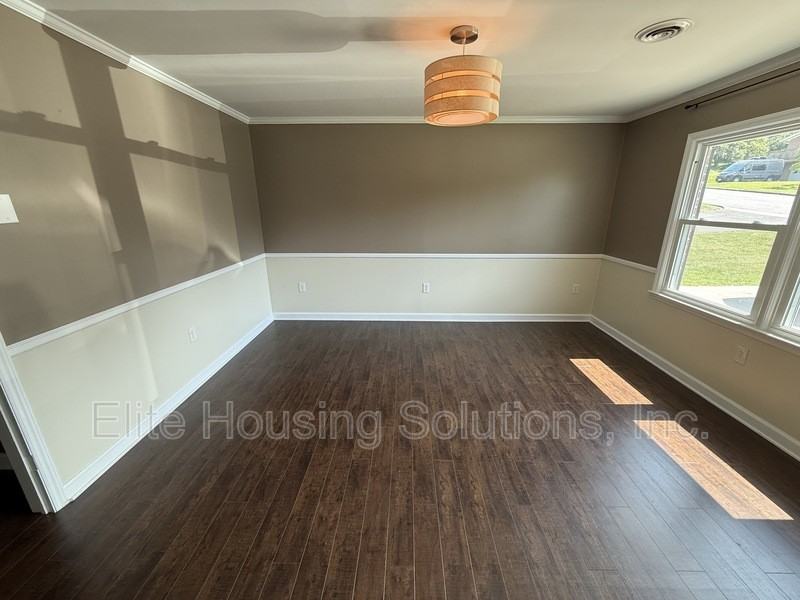 820 N 16th St - Photo 5 of 21
