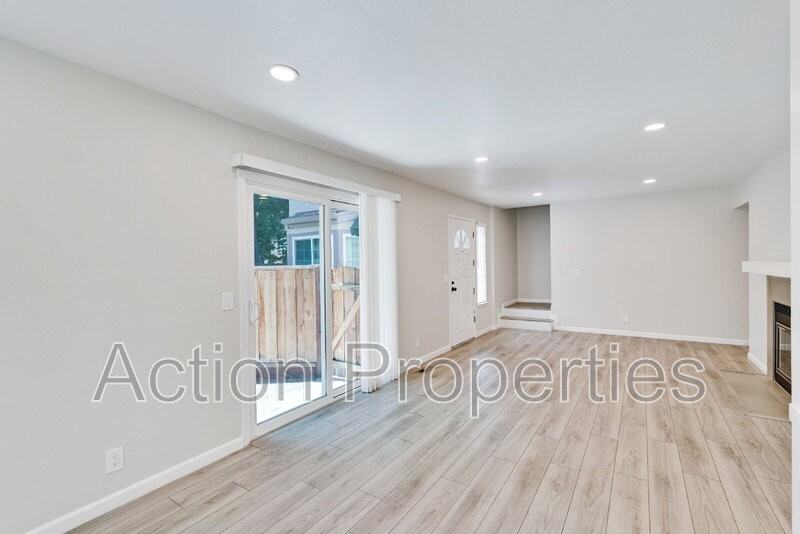 2091 San Luis Ave #8 - Photo 3 of 26