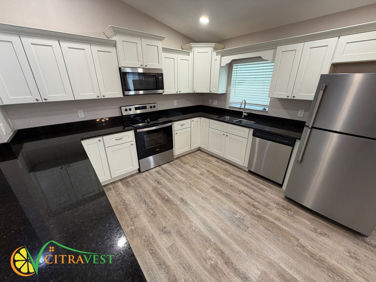 326 W Bolero Pl - Photo 3 of 15
