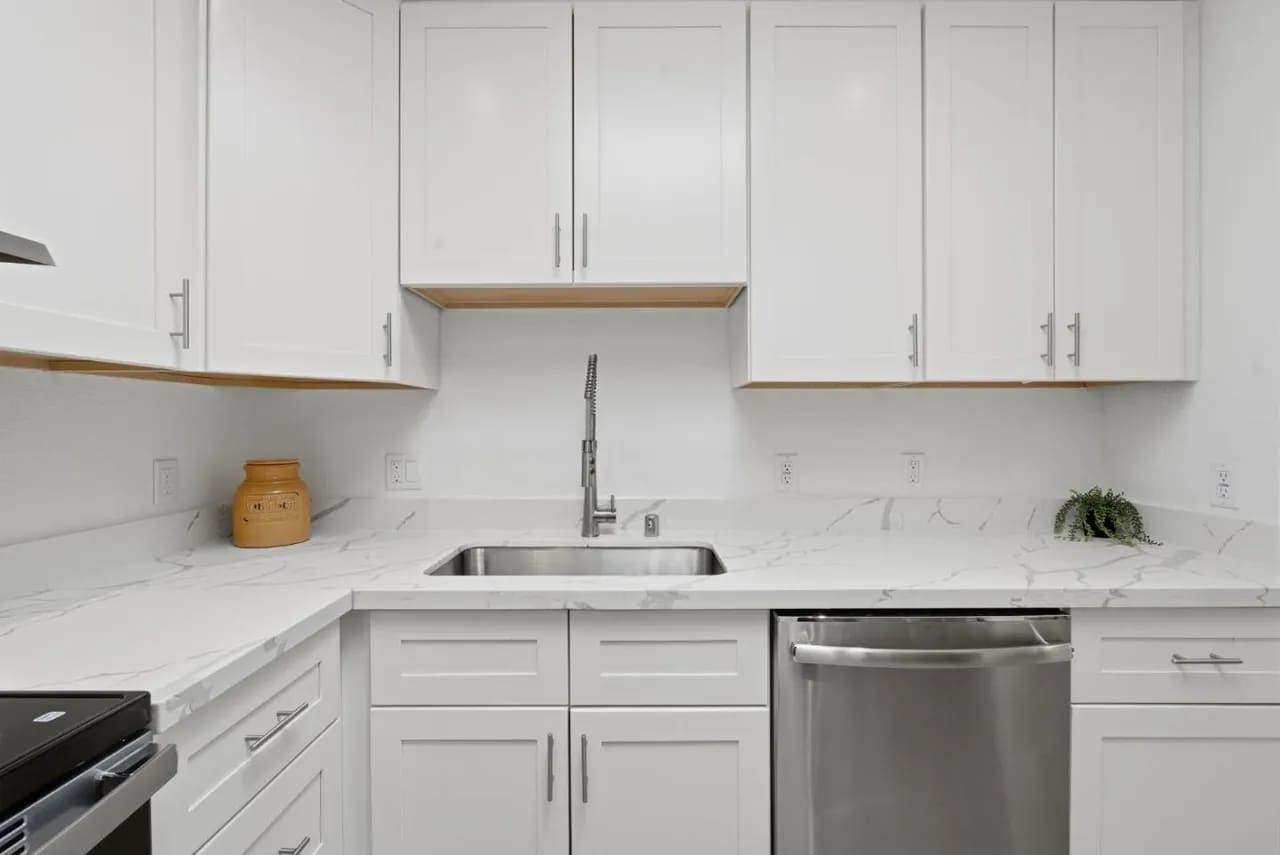 405 91st St #26 - Photo 2 of 12