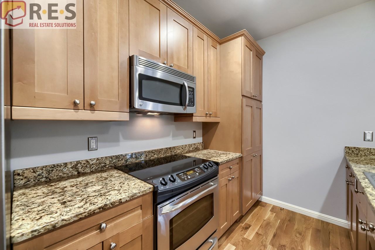 150 S Harrison St #107 - Photo 7 of 17