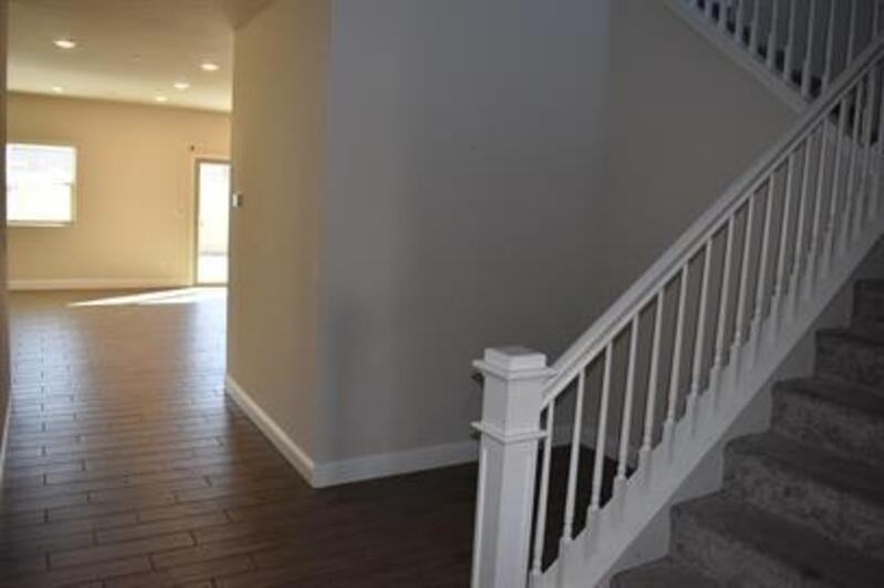 2430 Quesada Dr - Photo 5 of 45
