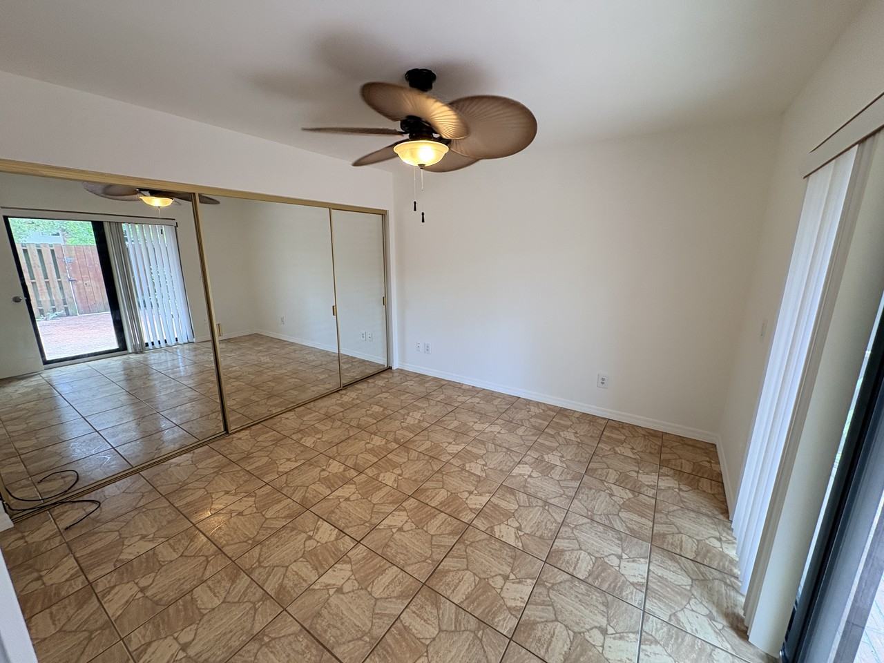 18 Cedar Dunes Dr - Photo 5 of 38