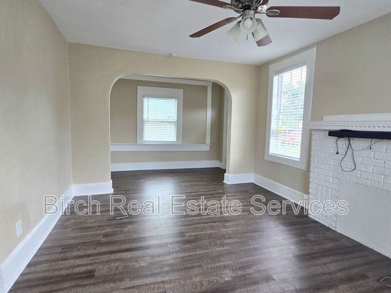 4701 13th Ave S - Photo 3 of 16