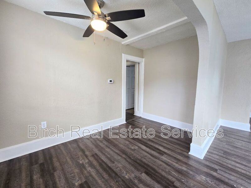 4701 13th Ave S - Photo 4 of 16