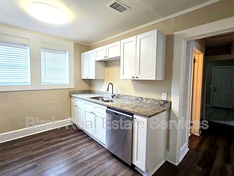 4701 13th Ave S - Photo 6 of 16