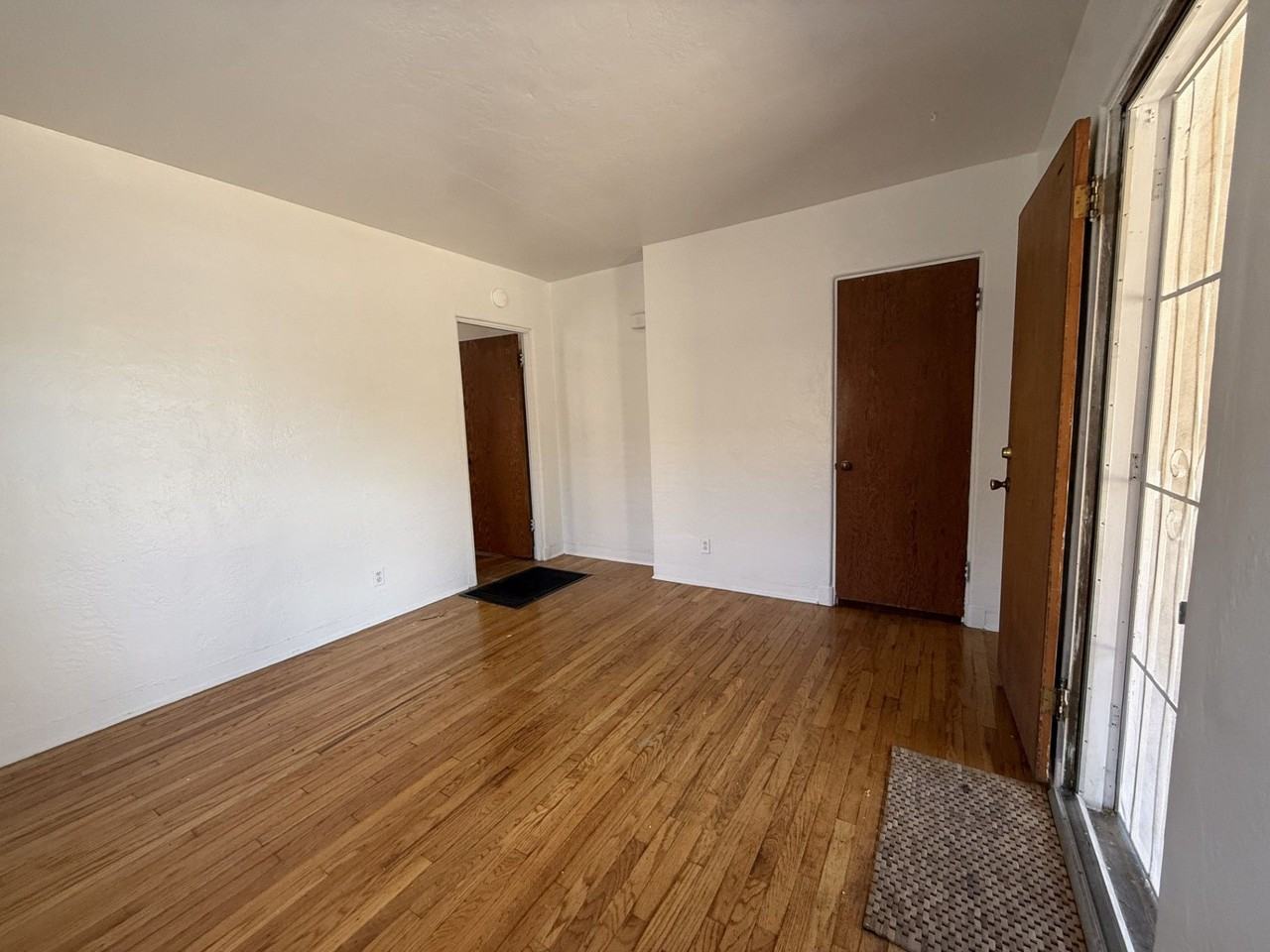 209 Bryn Mawr Dr Se - Photo 5 of 26