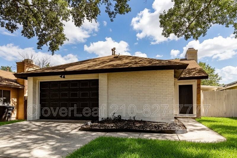 9631 Ivy Bend St - Photo 3 of 28