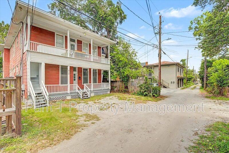 512 E Waldburg Ln - Photo 4 of 20