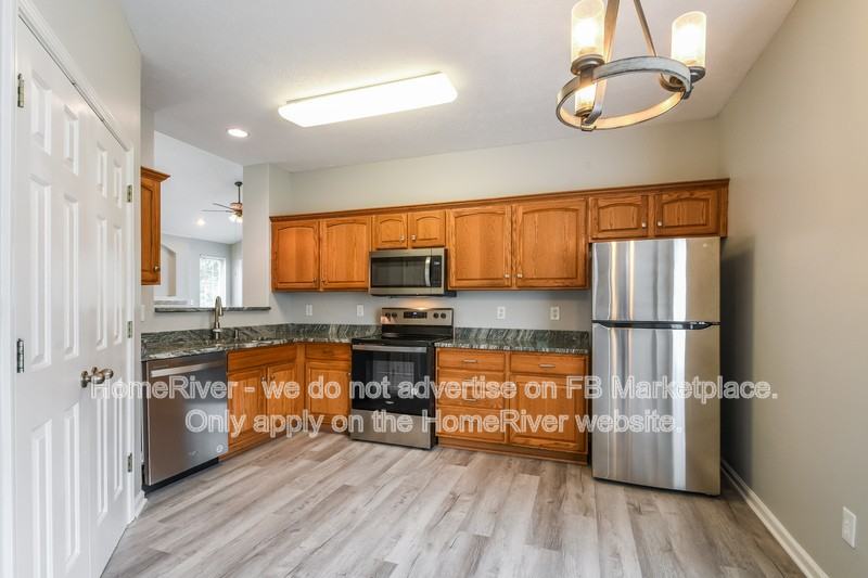18578 Piers End Dr - Photo 7 of 17