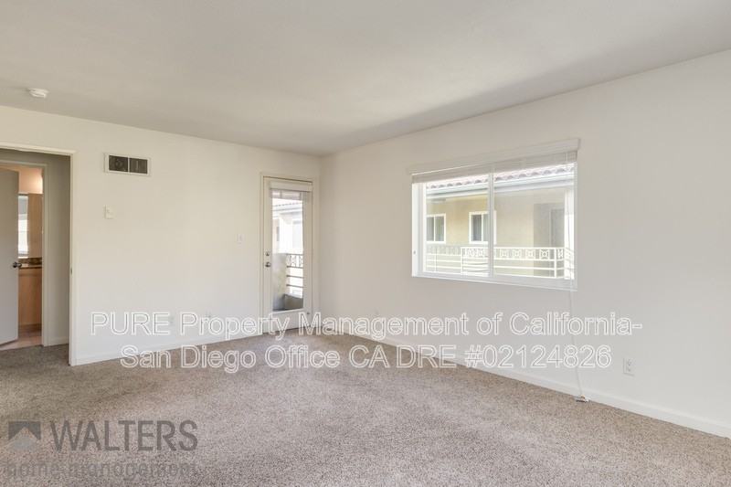 7405 Charmant Dr #1910 - Photo 5 of 15