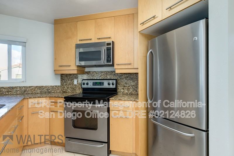 7405 Charmant Dr #1910 - Photo 6 of 15