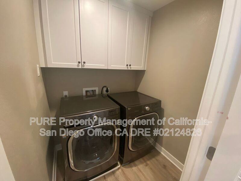 713 Shoreline Rd - Photo 4 of 27