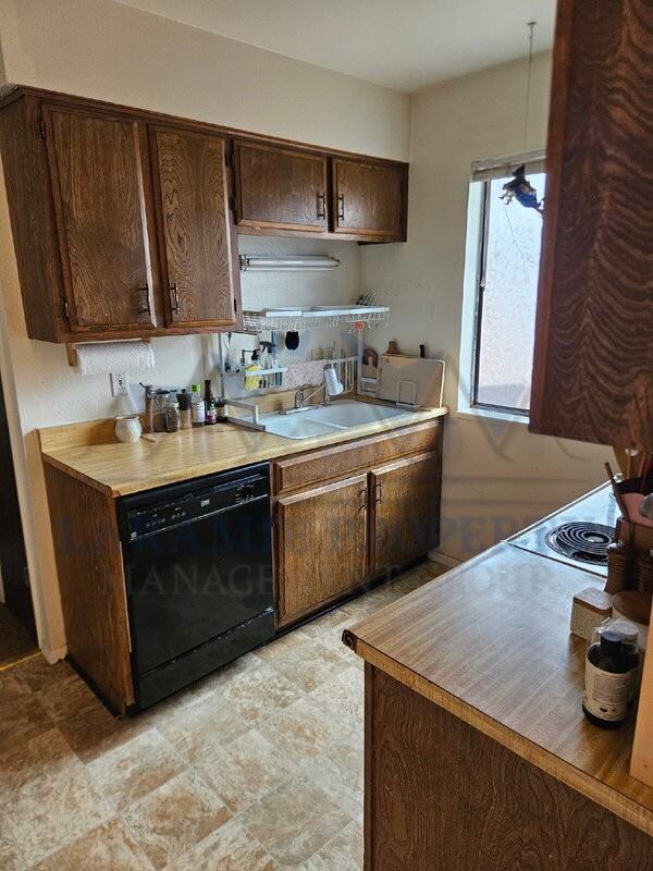 714 Downey St #2 - Photo 6 of 18
