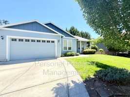 featured image of 14317 Ne 40th Cir