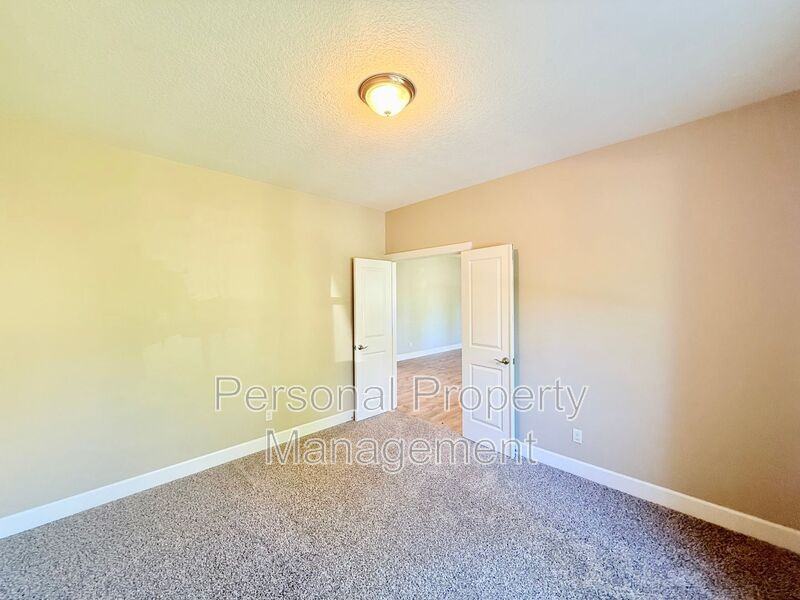 14317 Ne 40th Cir - Photo 5 of 47