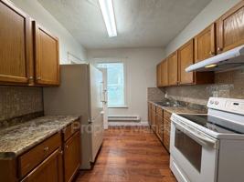 featured image of 1215 Peach St #2