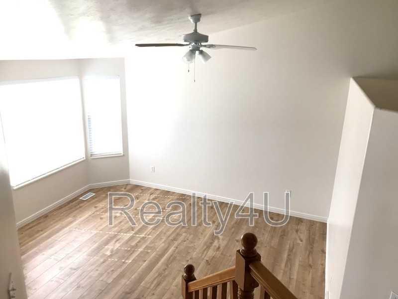 941 Eastnorth - Photo 3 of 12