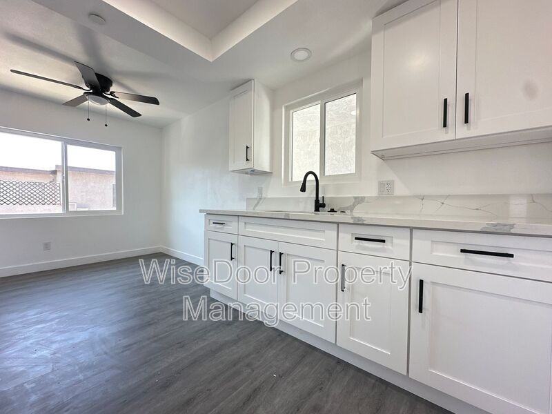 810 S Flower St #1 - Photo 2 of 15