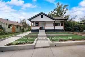 featured image of 1124 E 11th St