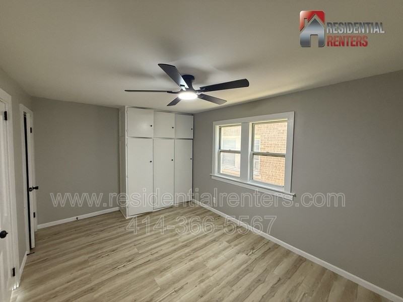 3351 N 6th St - Photo 7 of 10